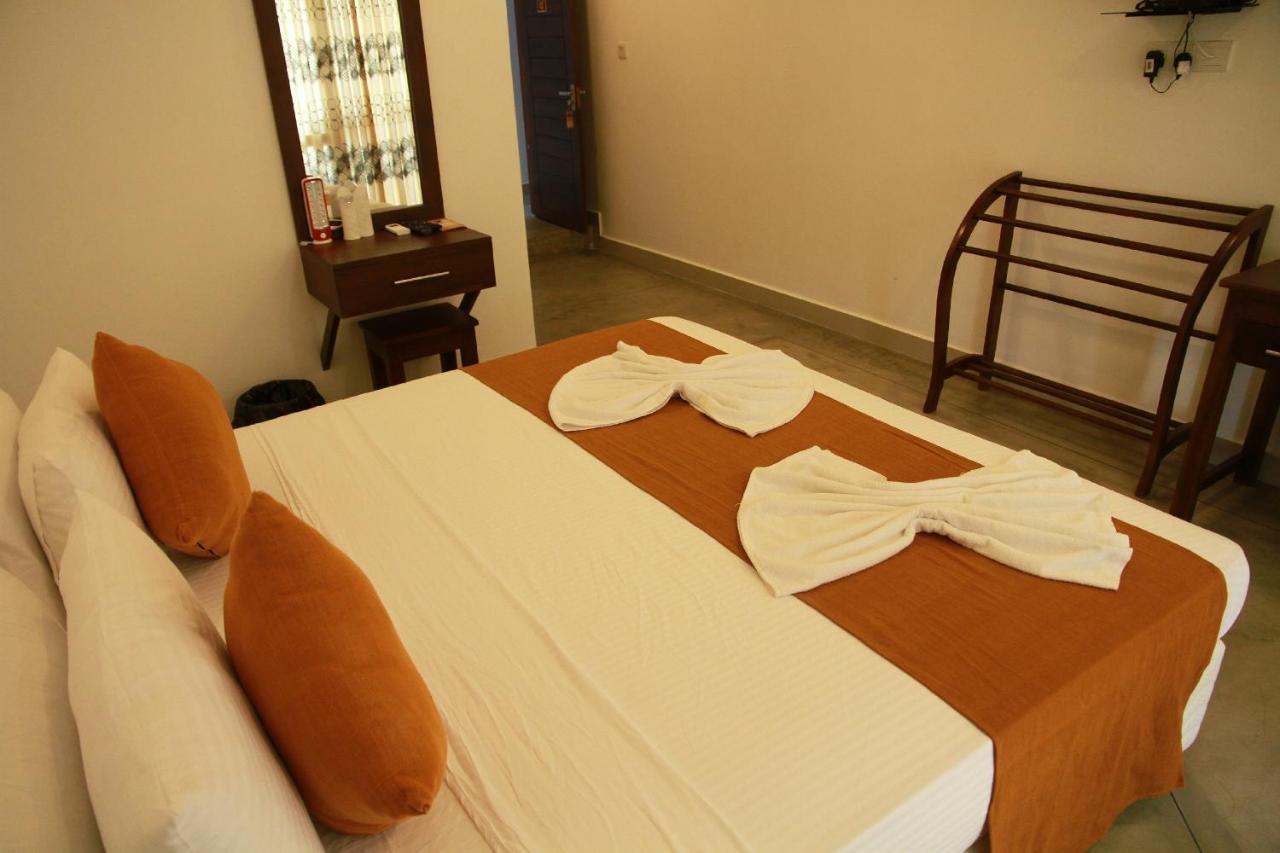 Sanu Lagoon Resort & Spa Tangalle Exterior photo